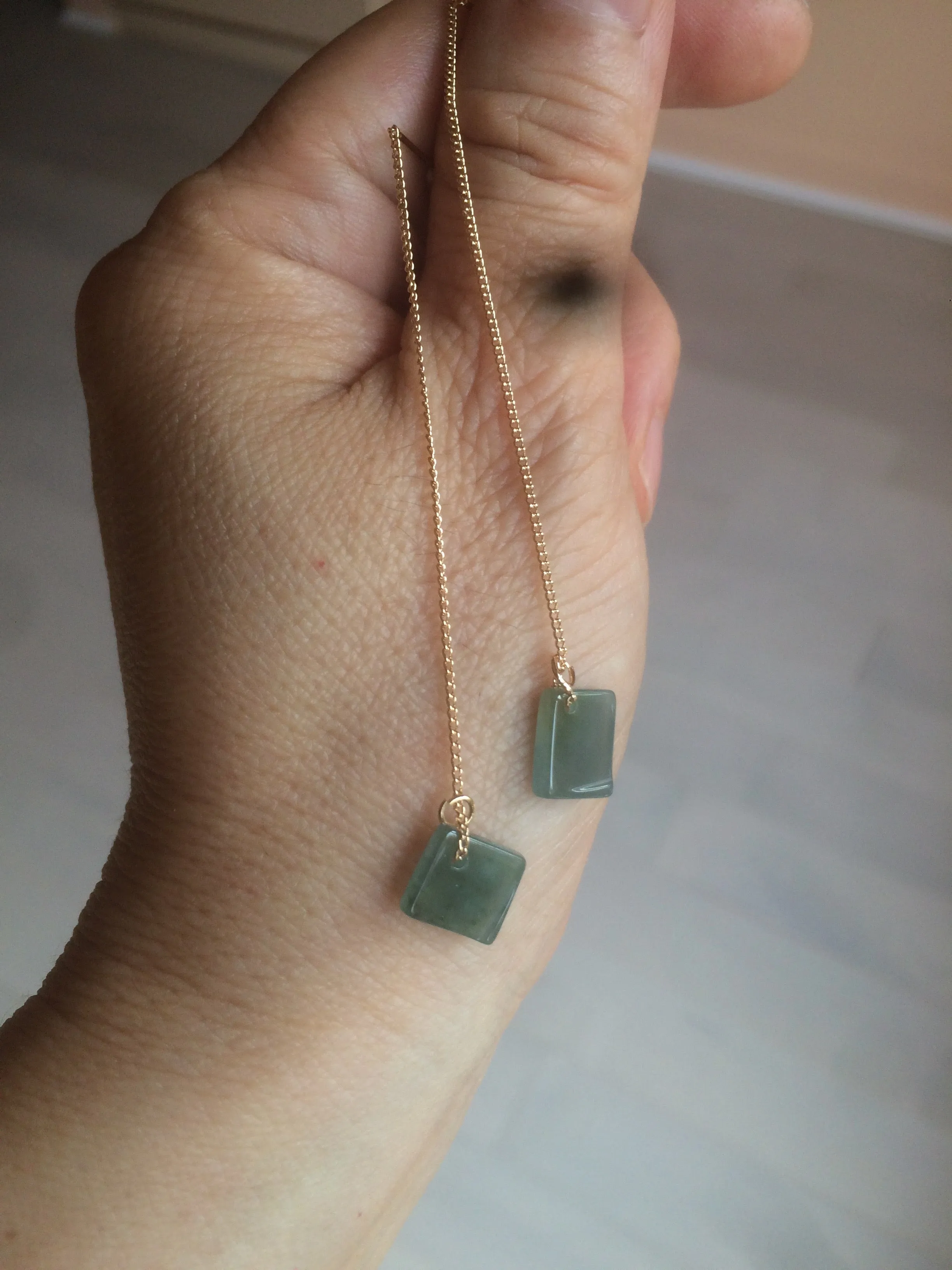 100% Natural icy watery deep sea blue/green/gray safe and sound dangling Guatemala jadeite Jade earring Q125
