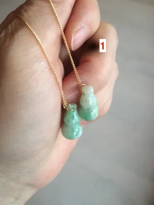100% Natural sunny green gourd dangling jadeite Jade earring AT74