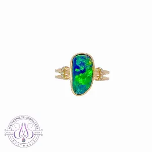 14kt Yellow Gold double row shank with one Opal doublet Blue Green and diamond ring