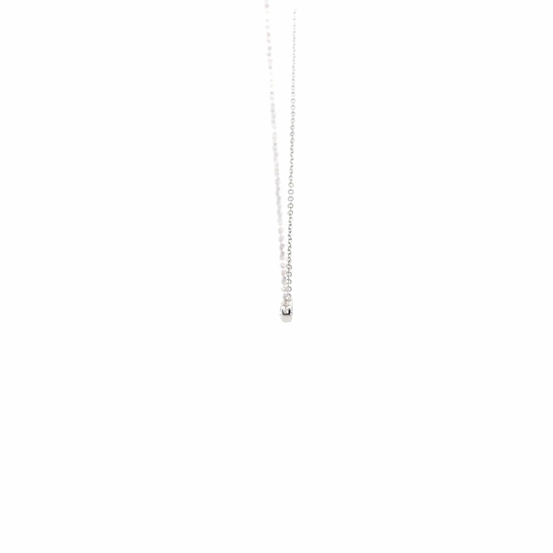 18K White Gold Pendant Necklace