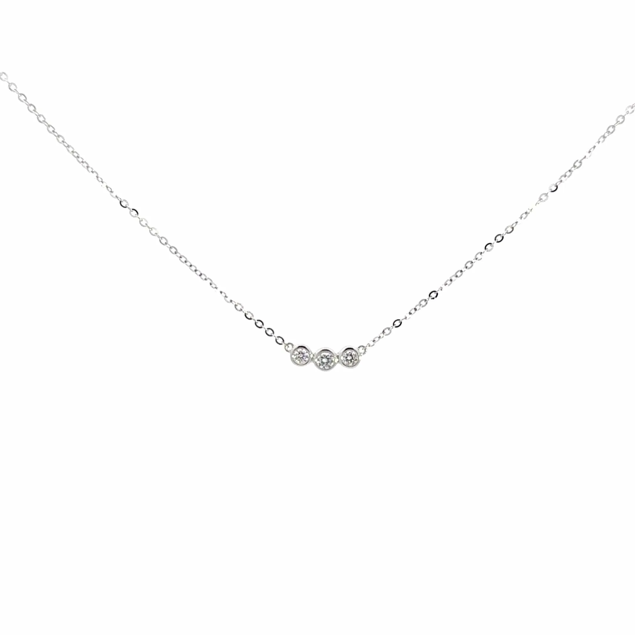 18K White Gold Pendant Necklace