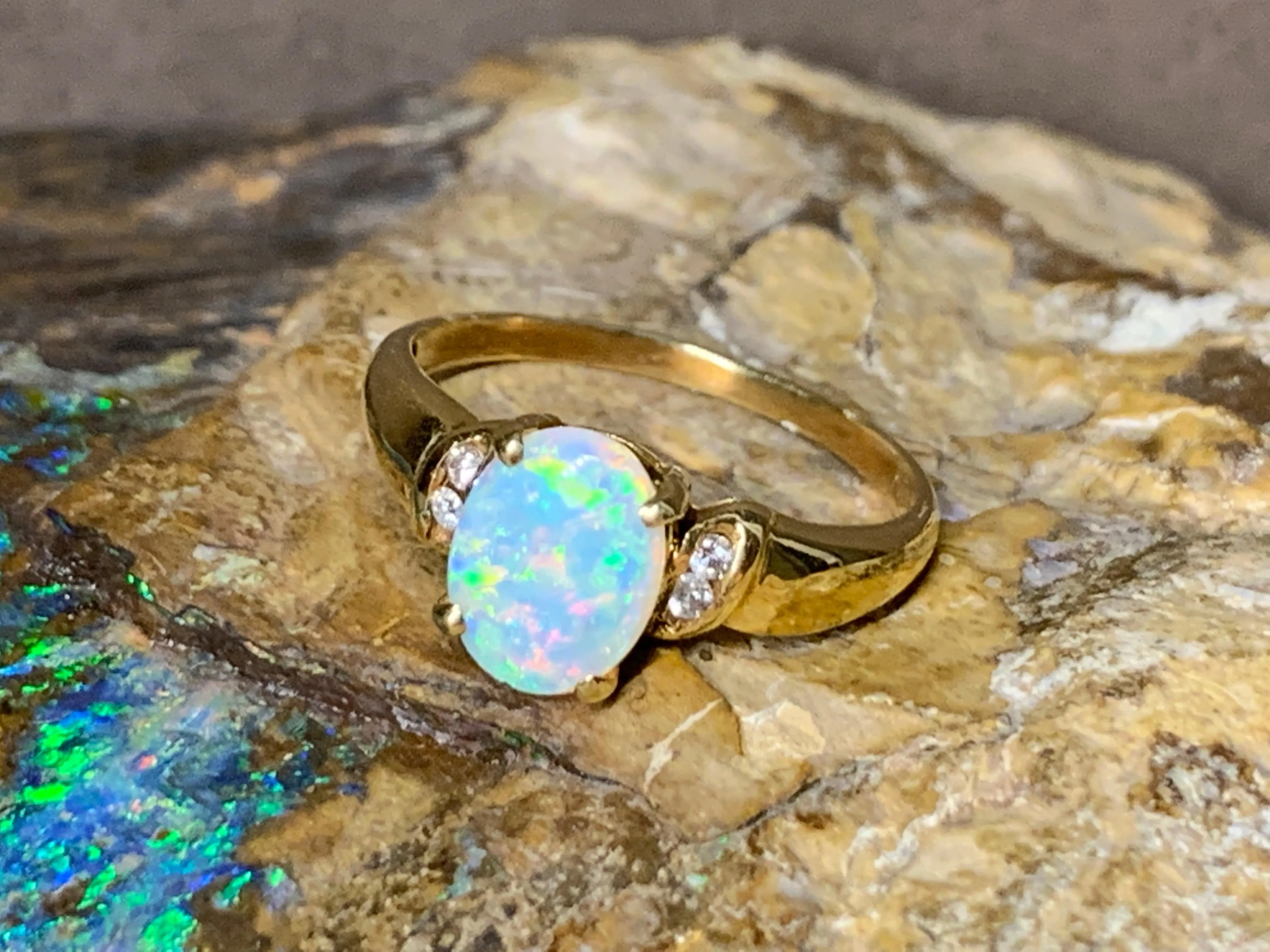 18kt Yellow Gold Opal and Diamond ring