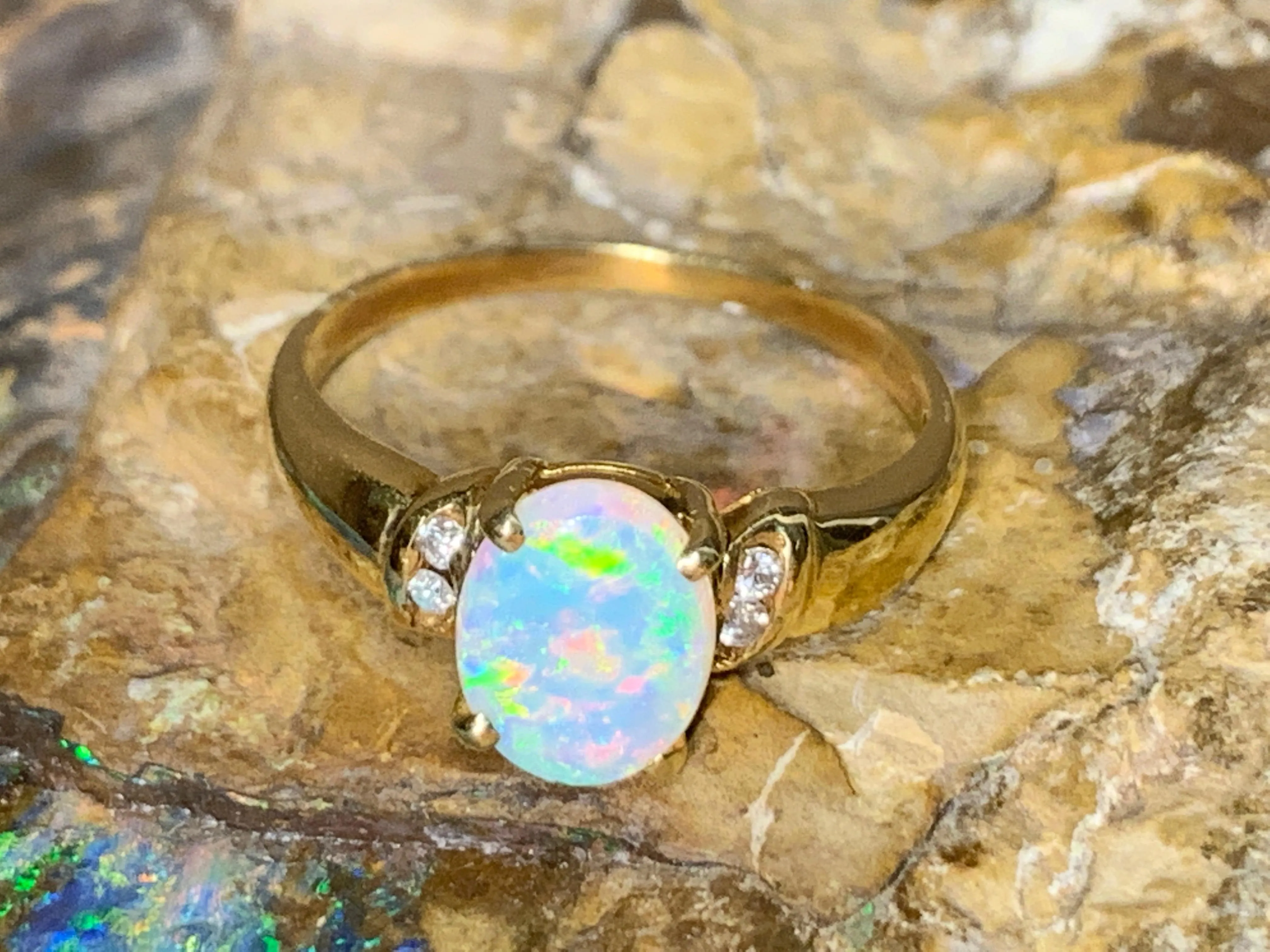 18kt Yellow Gold Opal and Diamond ring