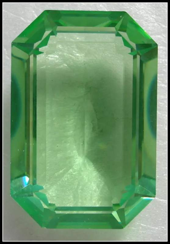 24x16mm (4610) Peridot Unfoiled Step Cut Cushion Octagon