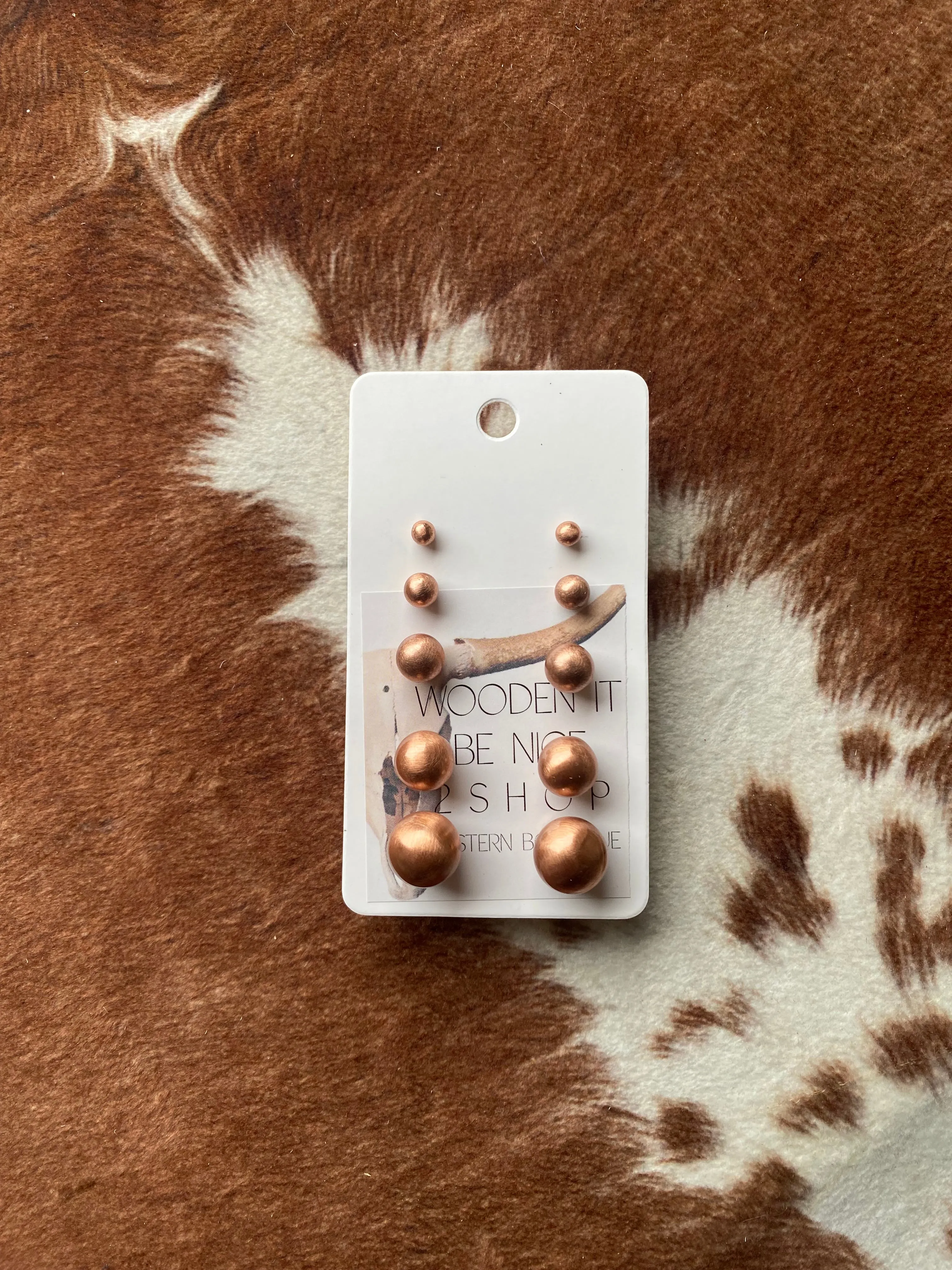 5 Pair Pearl Studs