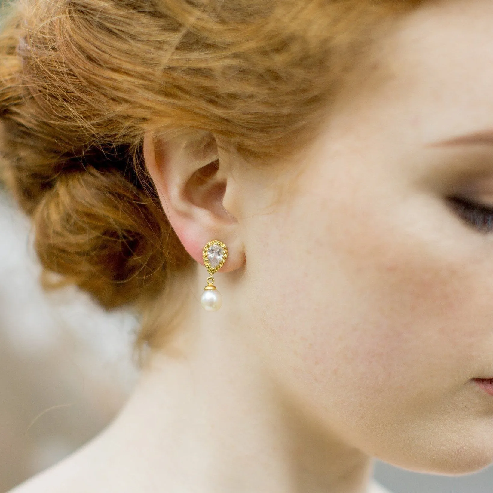 Alisha, Teardrop Pearl Gold Earrings