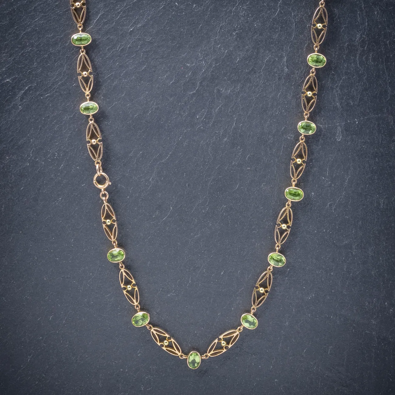 Antique Victorian 15ct Gold Peridot Necklace And Bracelet Set Circa 1900