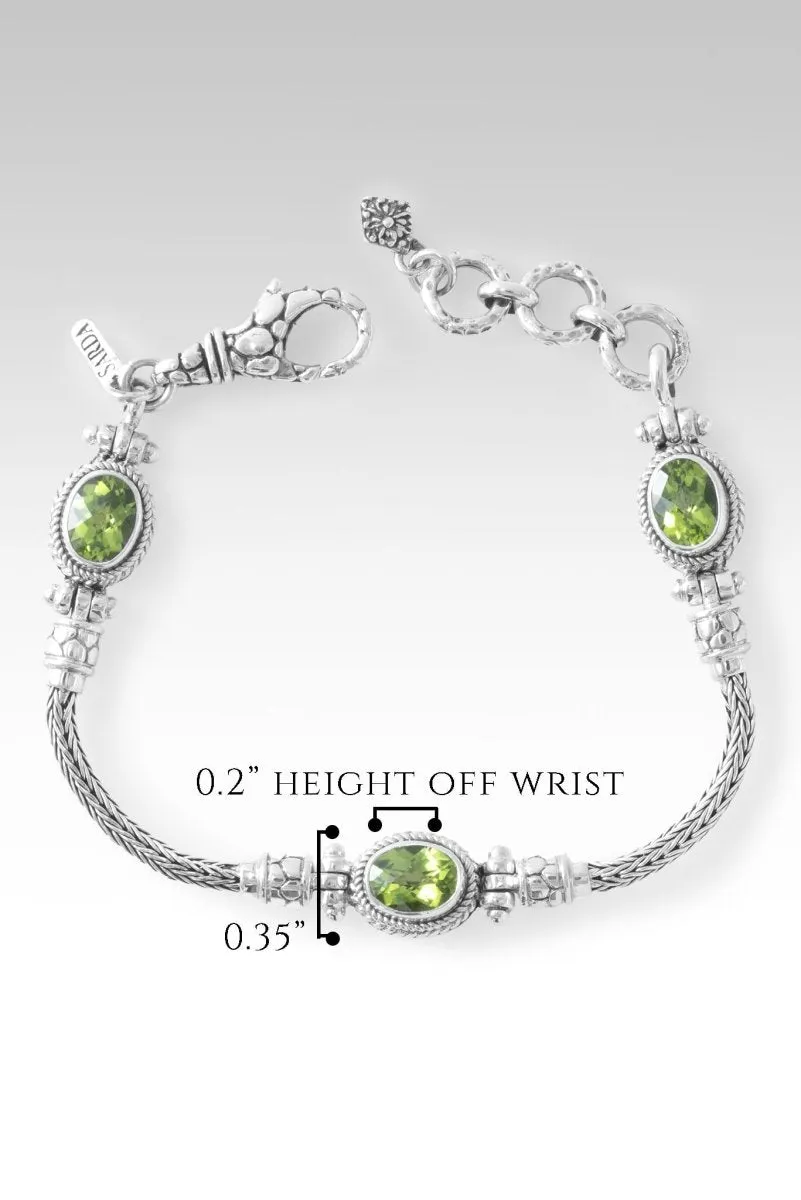 Everlasting Joy Bracelet™ in Peridot