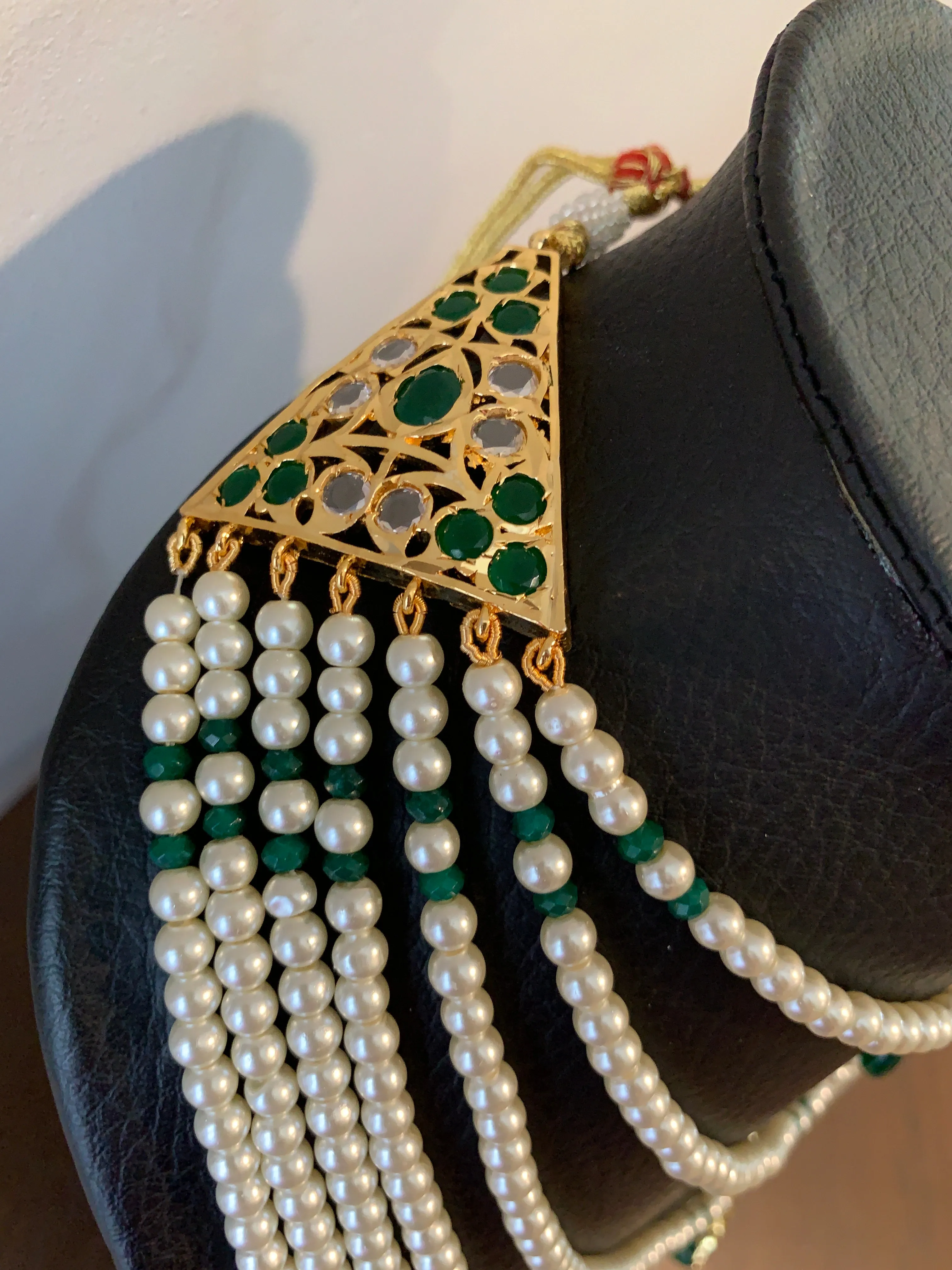 Green Stone AD Pearls 7 Line Saat Lada Necklace