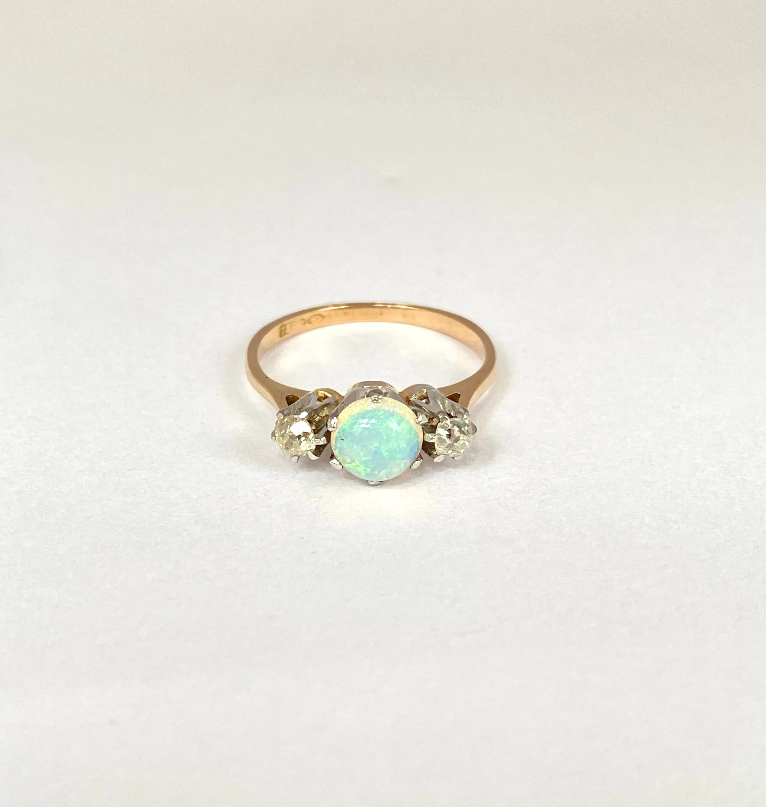 Incredible, Vintage, Art Deco 18ct Gold Opal and Diamond Ring