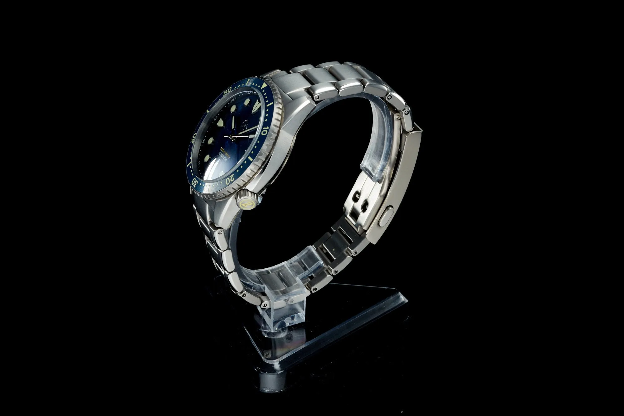 Mako V3 300m Ti 'Blue MOP'