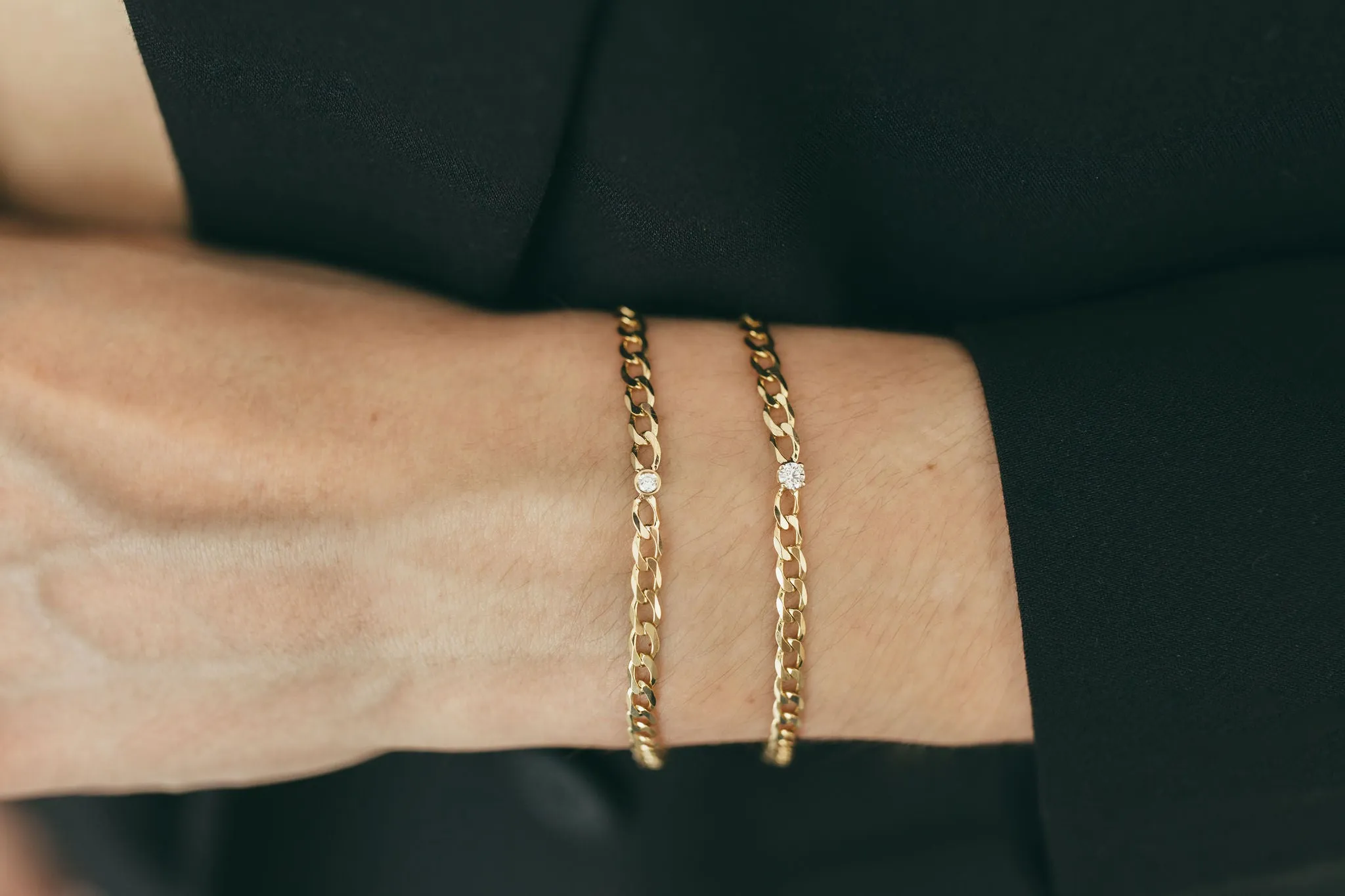 Medium Curb Chain Bracelet with Diamond