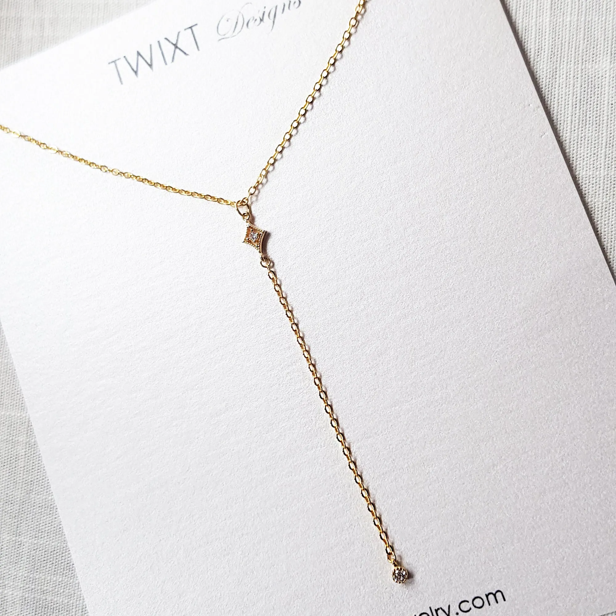 Minimal backdrop necklace, Y chain, back jewelry