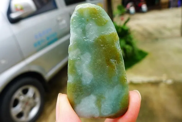 Natural Jade Rough Jadeite Raw (34g,6.5X3.3X0.85cm)