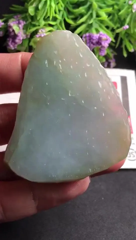 Natural Jade Rough Jadeite Raw (62g,5.6x4.5x2.0cm)-V3007