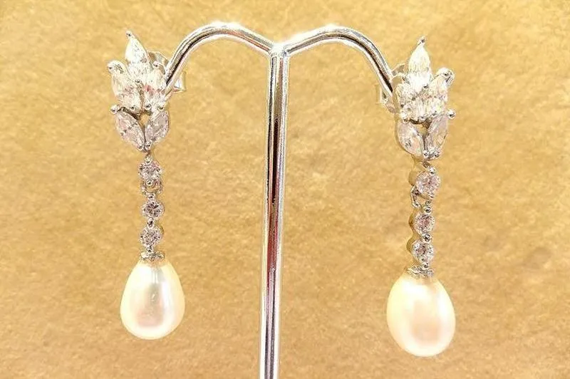 Natural White Pearl and White Topaz Gemstone Earrings