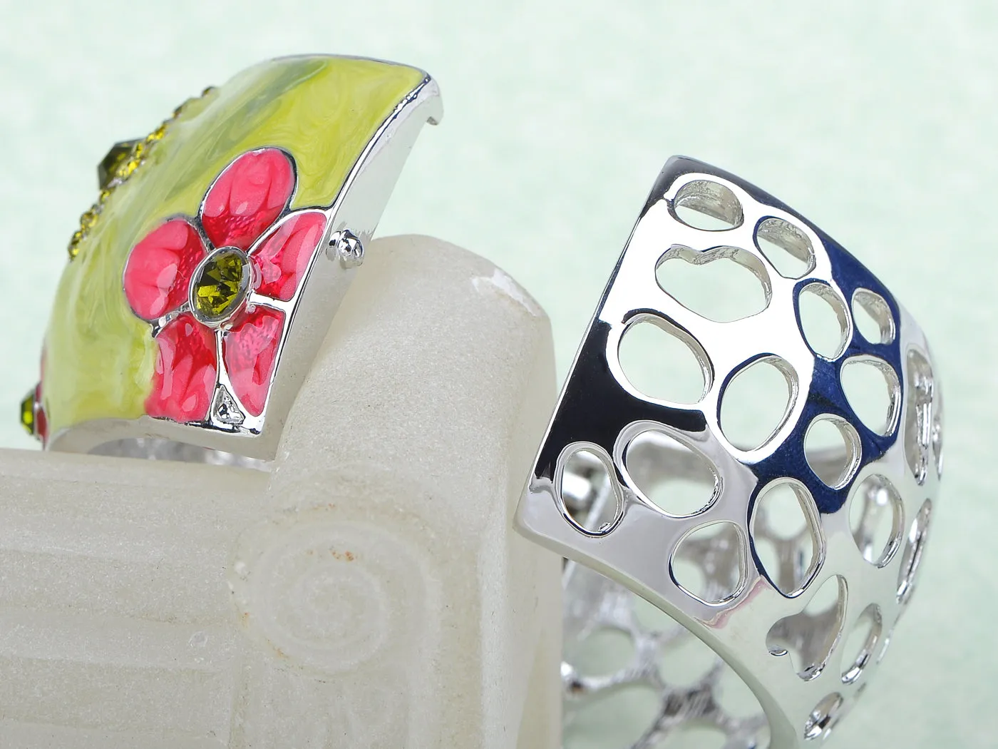Pearly Pearlescent Pink Peridot Flower Bracelet Bangle