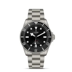 Pelagos 39 Unidirectional rotating bezel, Titanium bracelet