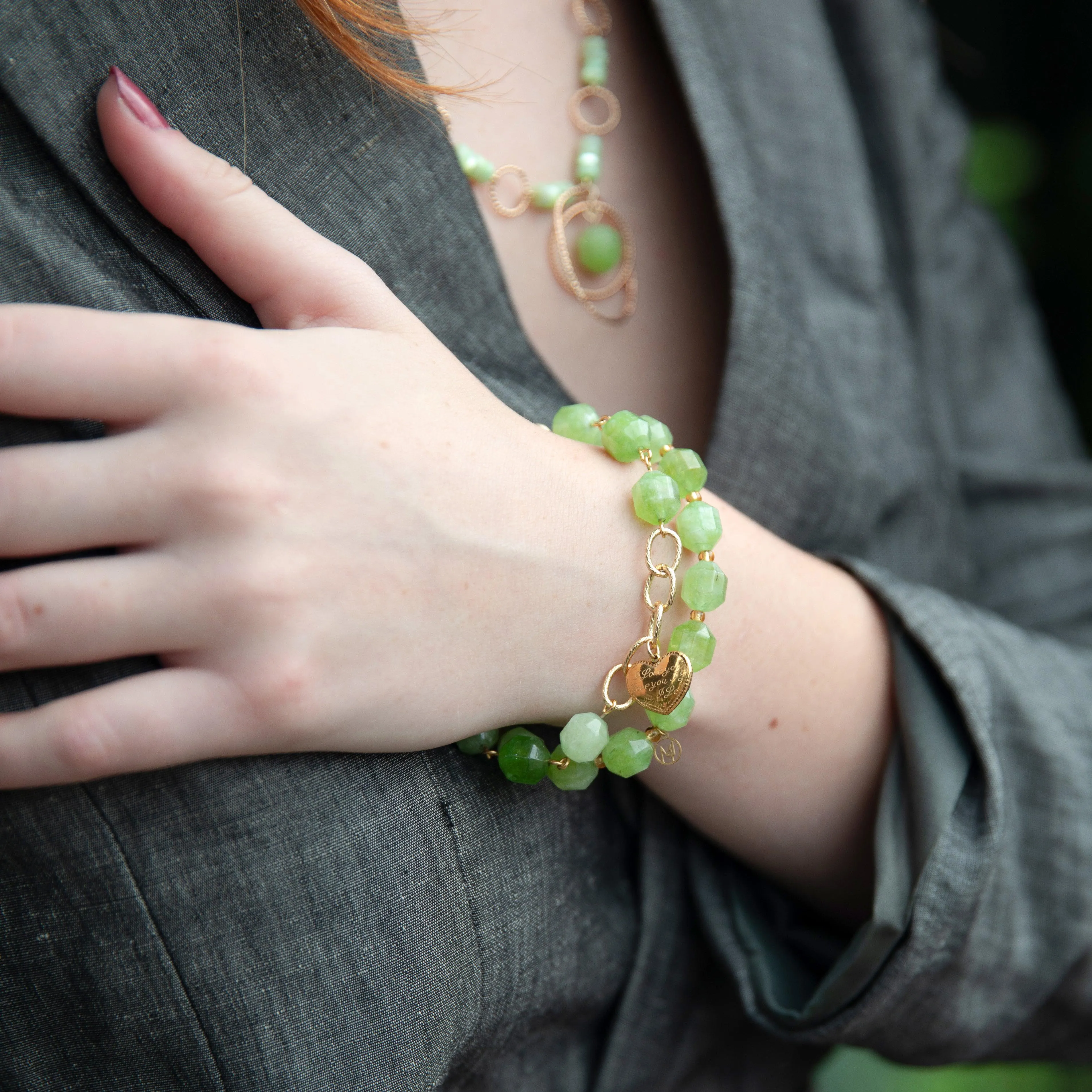 Spectrum Peridot Chalcedony Bracelet (Chain)