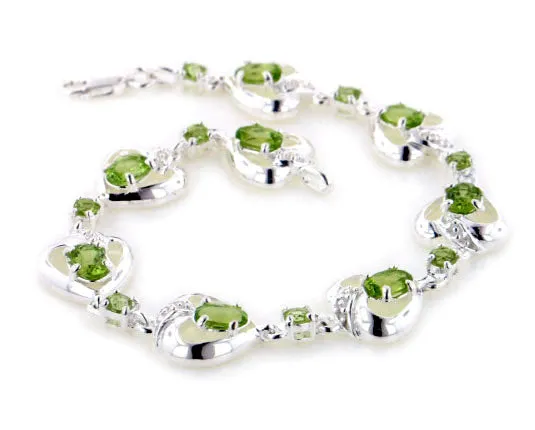 Sterling Silver 5.2cttw Natural Green Peridot Heart Bracelet