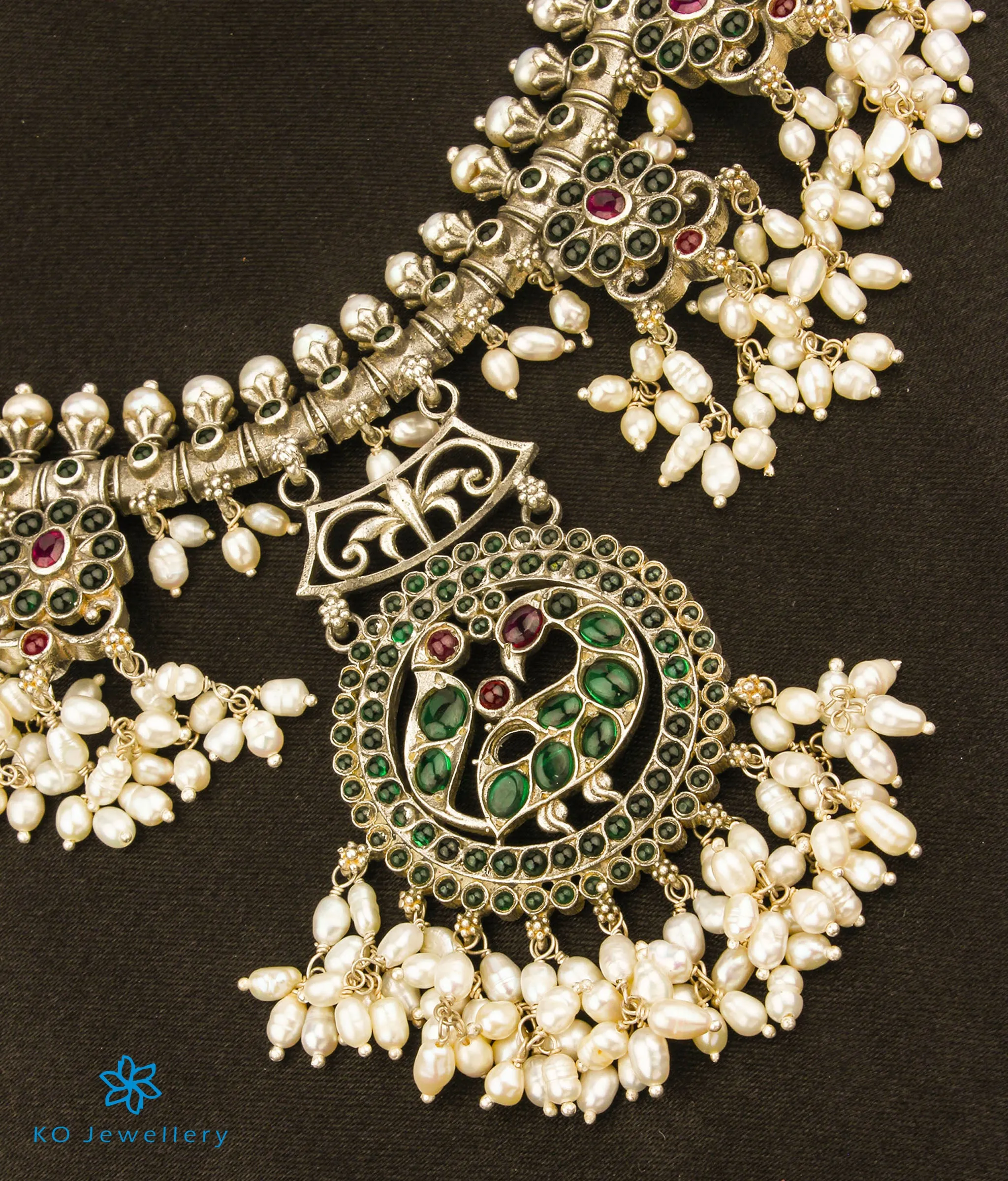 The Aarushi Silver Guttapusalu Necklace (Oxidised/Short)