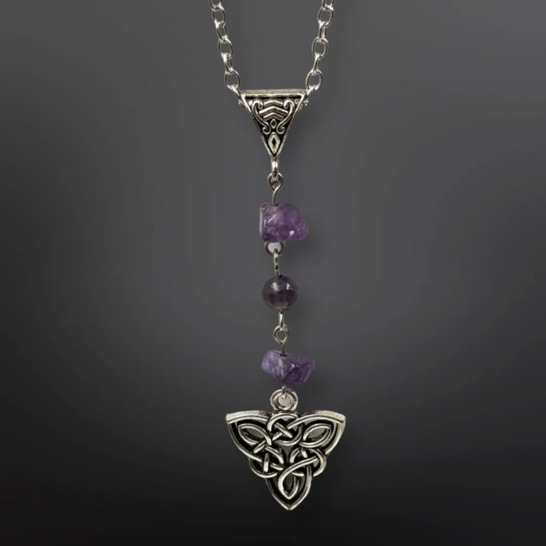 Triquetra - Necklace