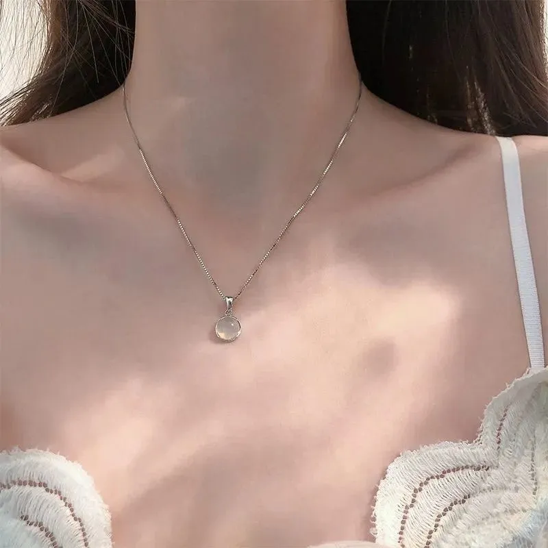 Women's Moonstone Pendant Necklace